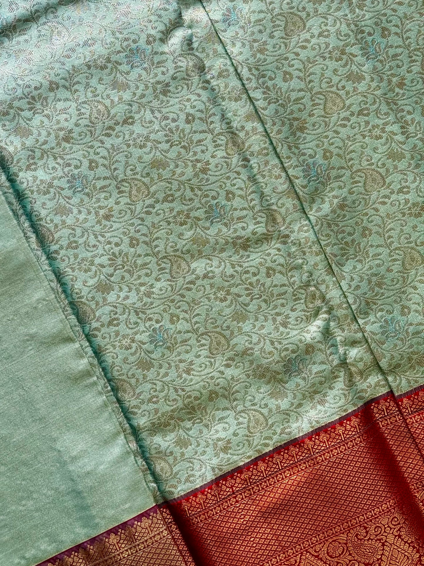 Ishita - Mint Green & Vermilion Red Kanchipuram Silk Saree with Paisley Jaal