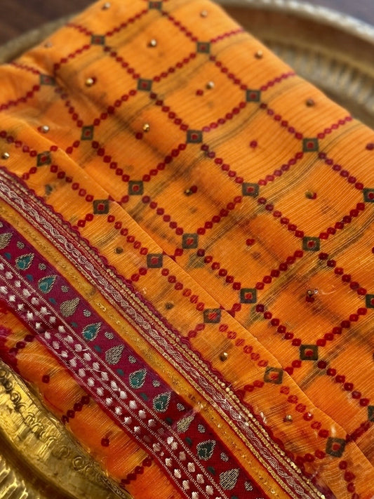 Surya Rekha – Mustard Red Silk Saree with Bandhani-Inspired Grid & Zari Border